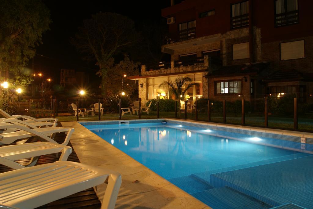 Hotel Europa ปีนามาร์ ภายนอก รูปภาพ