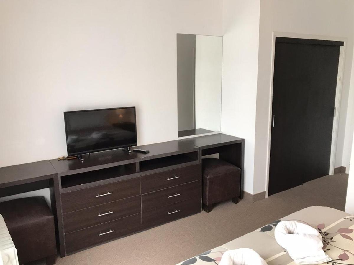 Hotel Europa ปีนามาร์ ภายนอก รูปภาพ